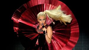 lady gaga cantora palco show foto getty images widelg